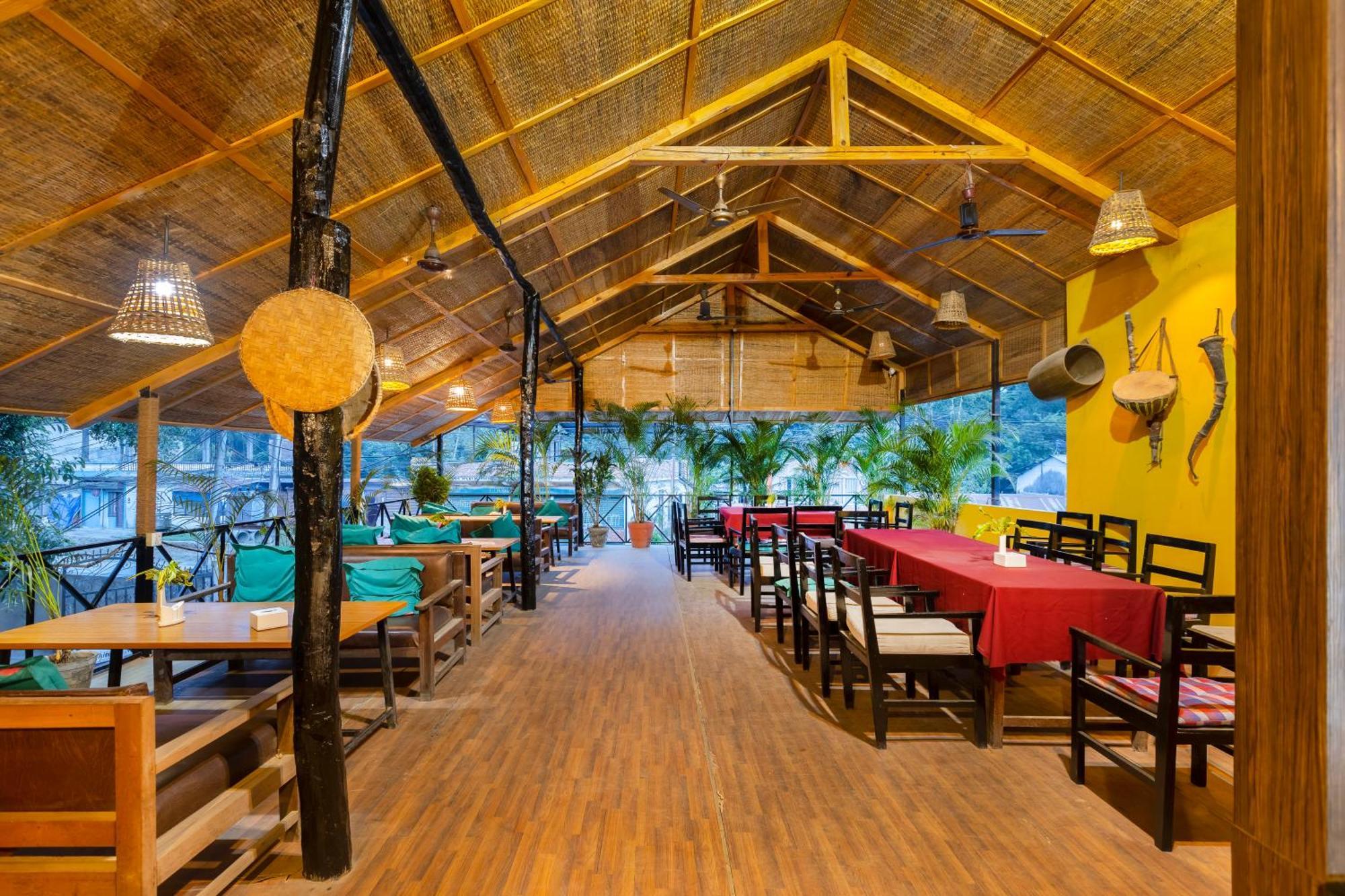 Hotel Parkside & Swimming Pool-Between Greenery And Azure ,Your Perfect Retreat Chitwan Exterior photo